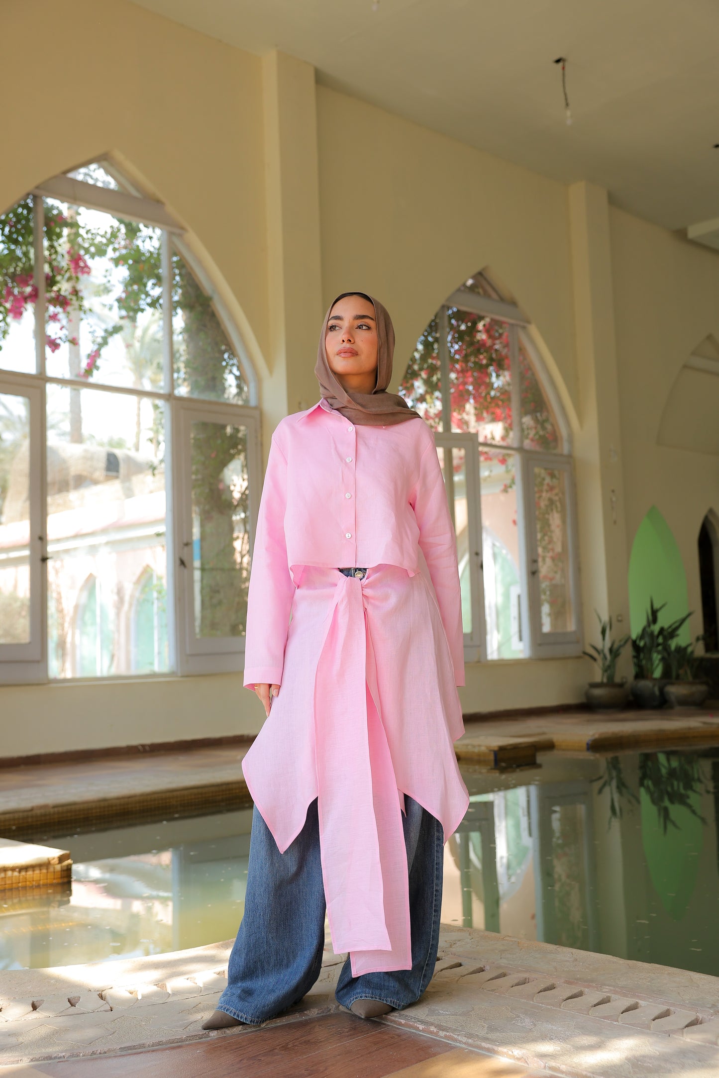 Paneled Tie-front shirt in pink