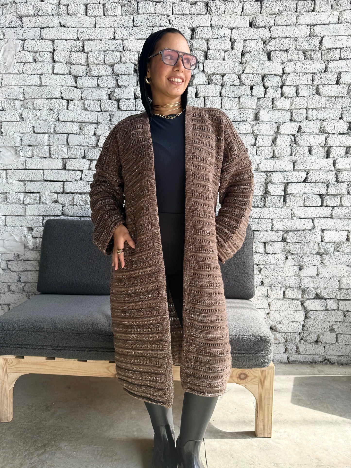 Shimmered knitted cardigan in caffe