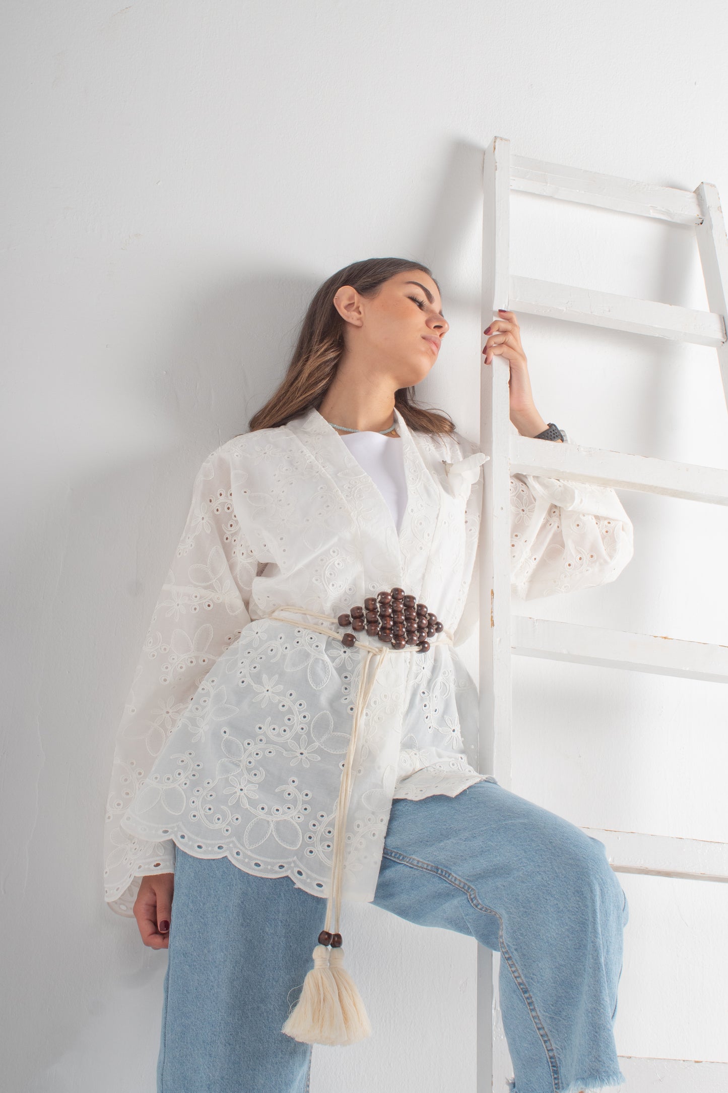 White Rokama free size kimono  with  makrmia handmade belt