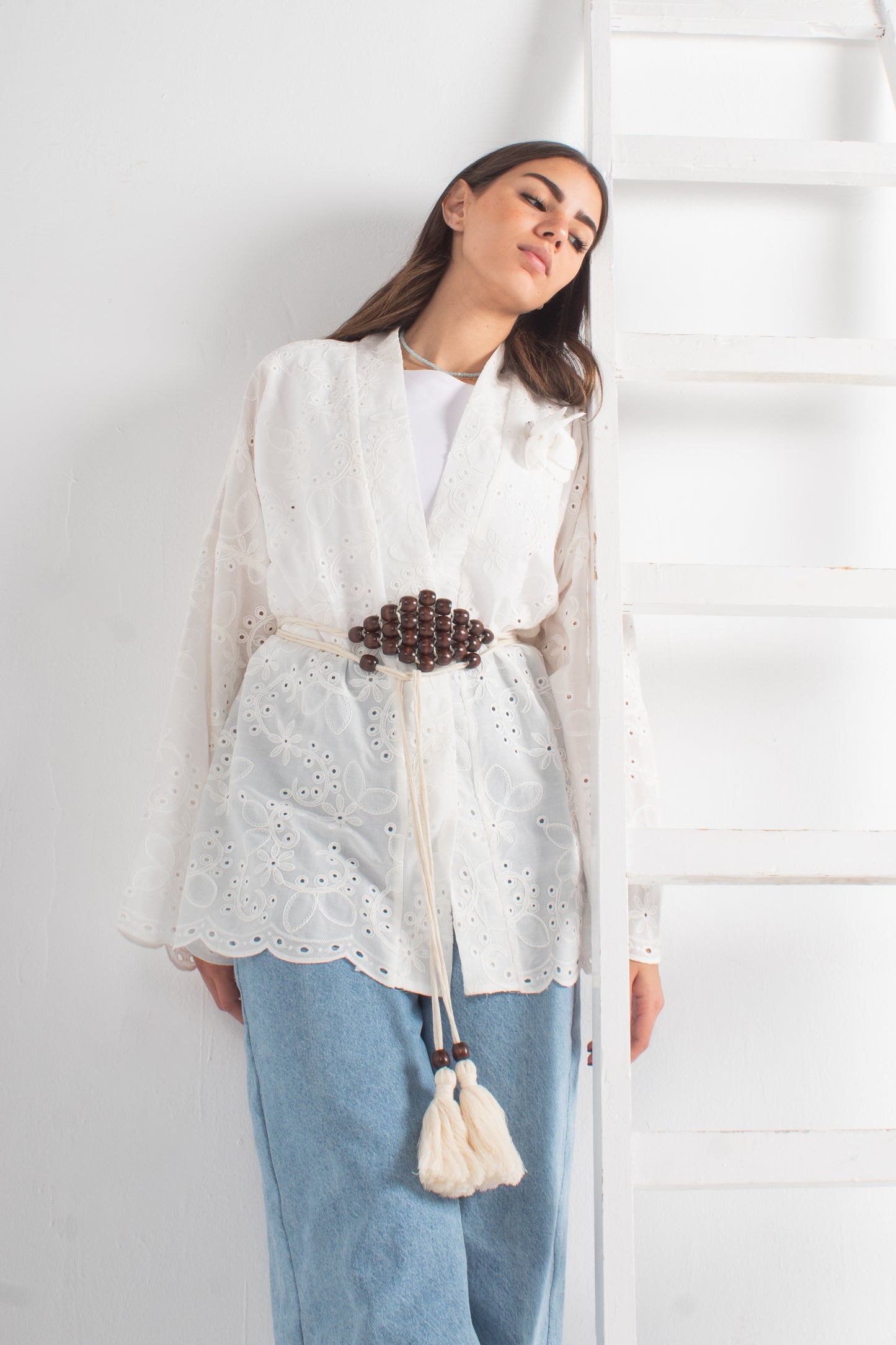 White Rokama free size kimono  with  makrmia handmade belt