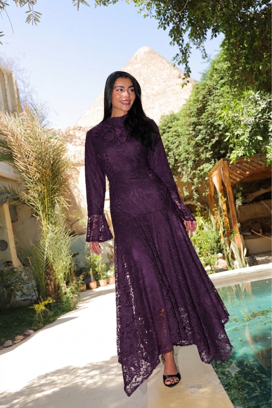 Lace flowery dress in Purple