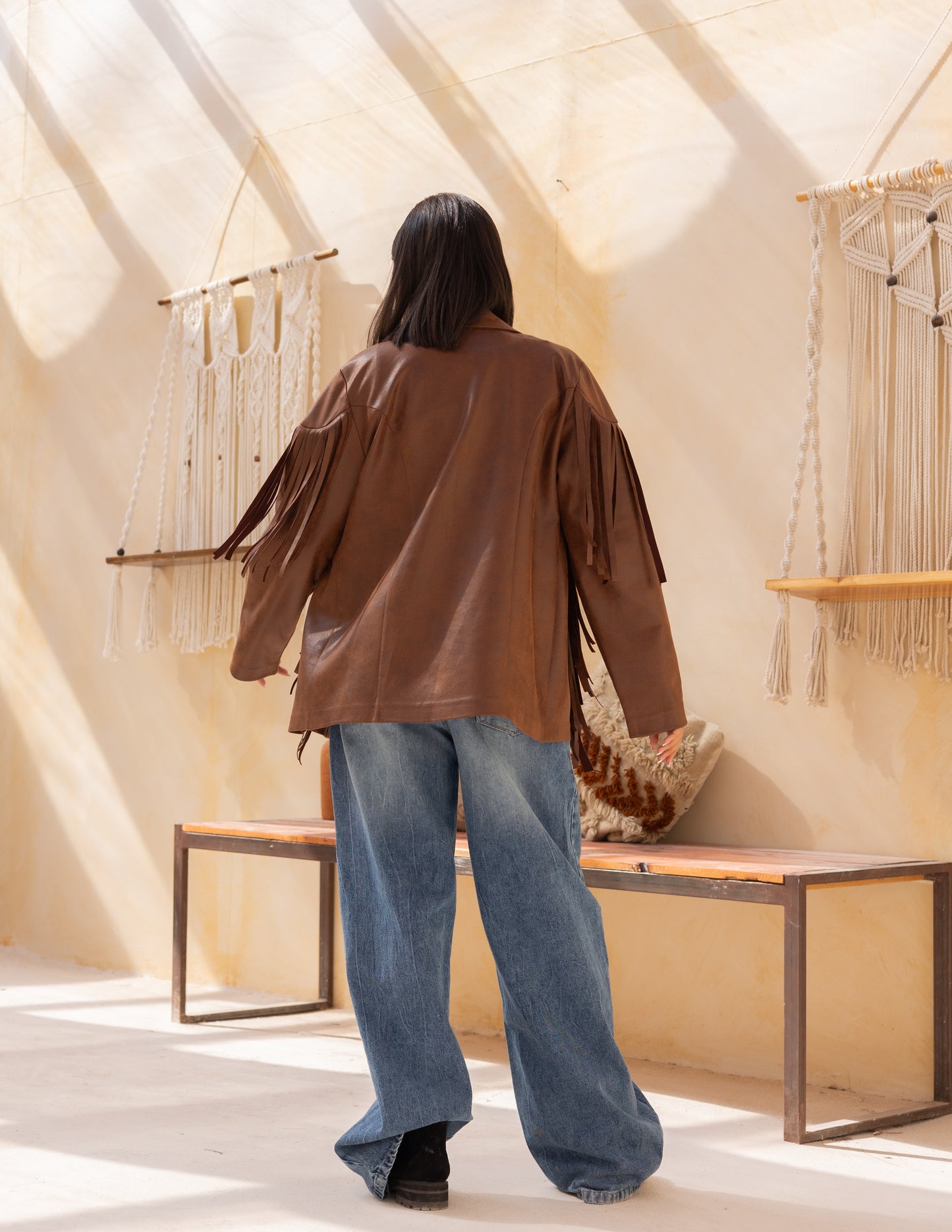 Fringes stung suede in milky chocolate