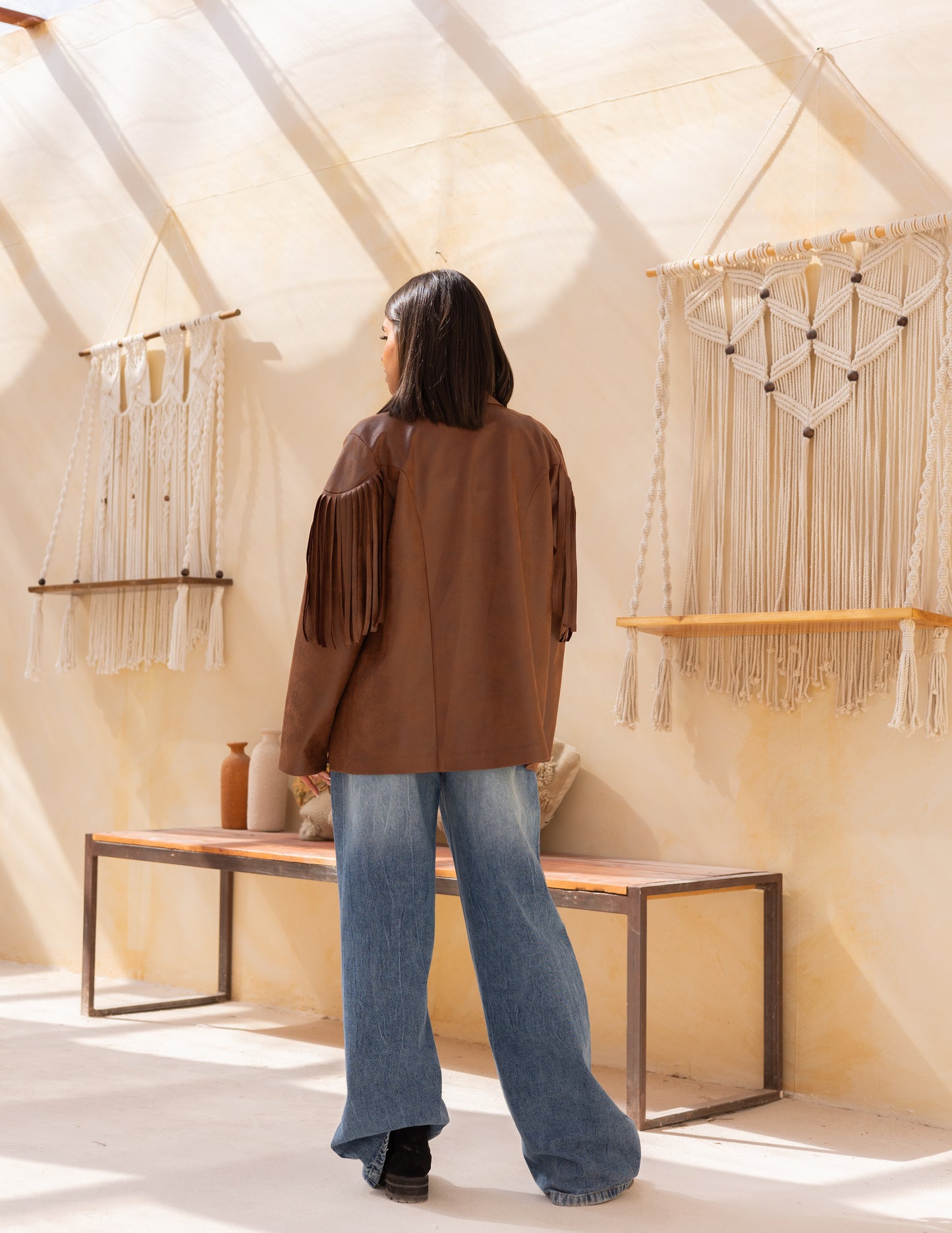 Fringes stung suede in milky chocolate