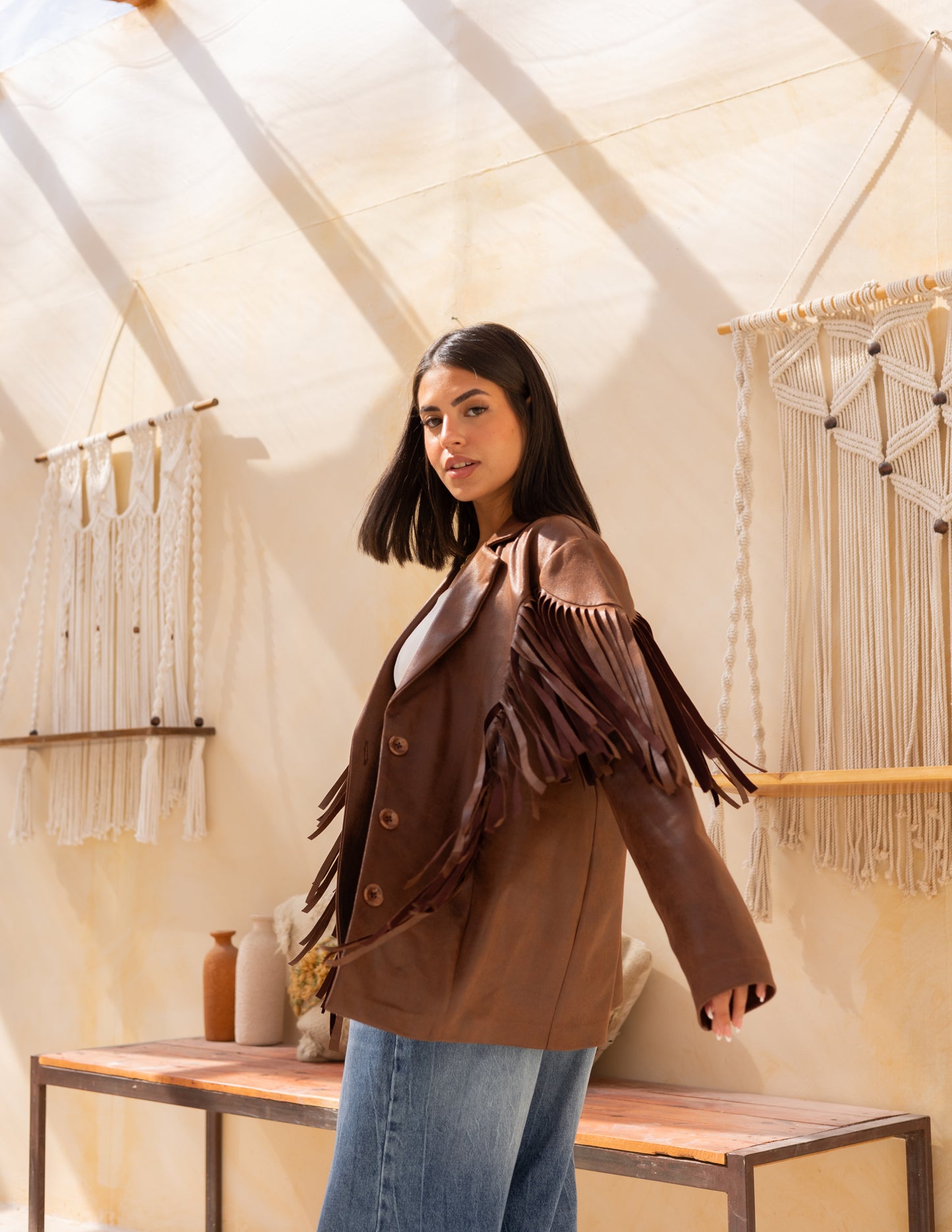 Fringes stung suede in milky chocolate