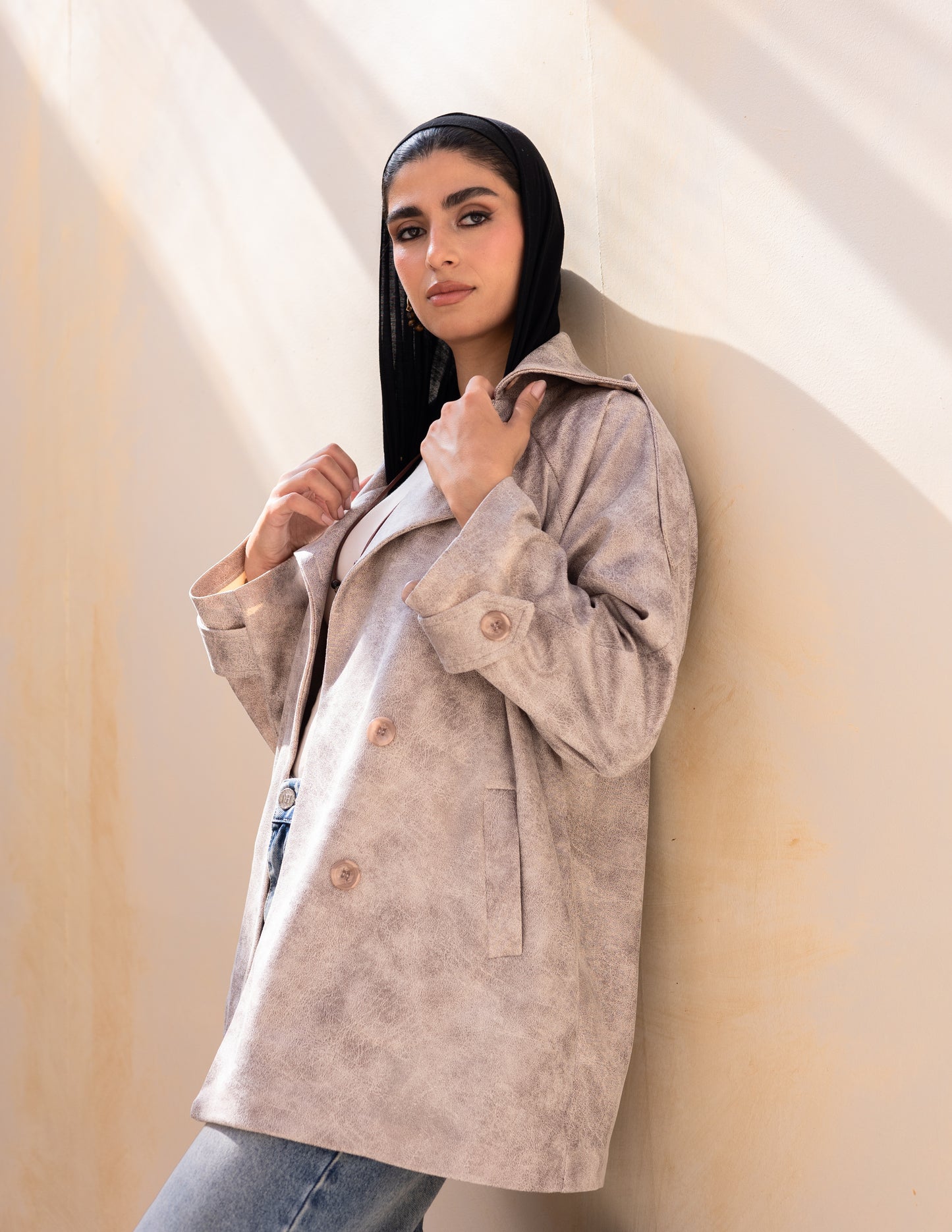 Bold neck stung suede jacket in beige