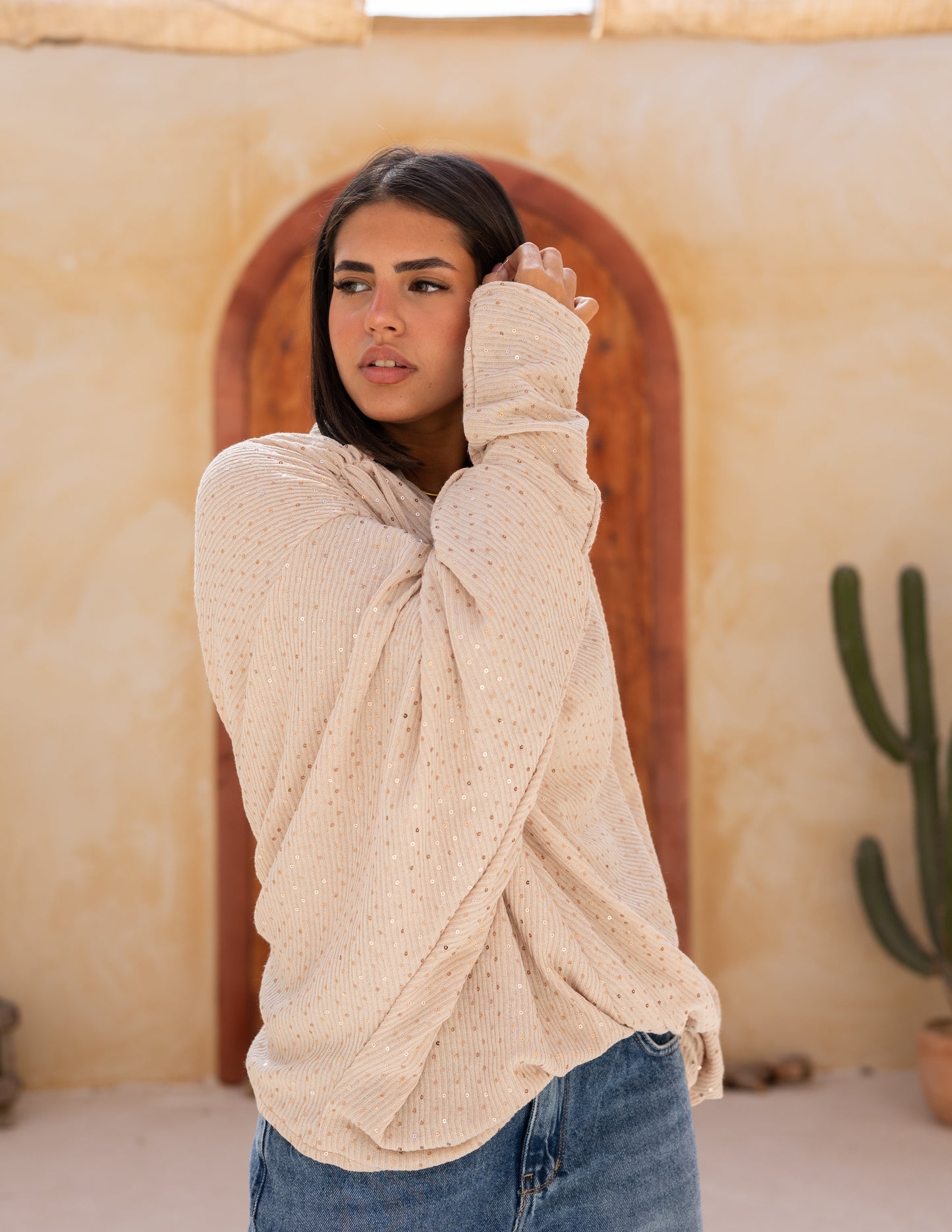 Knitted top with Sequins in cream