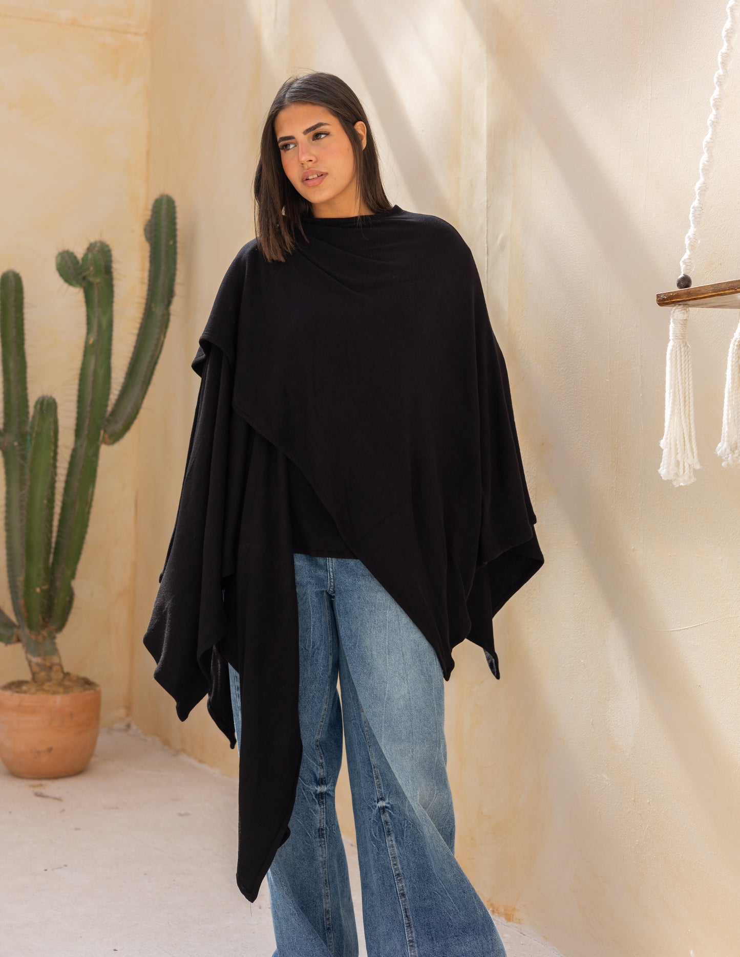 Layered blouse in black