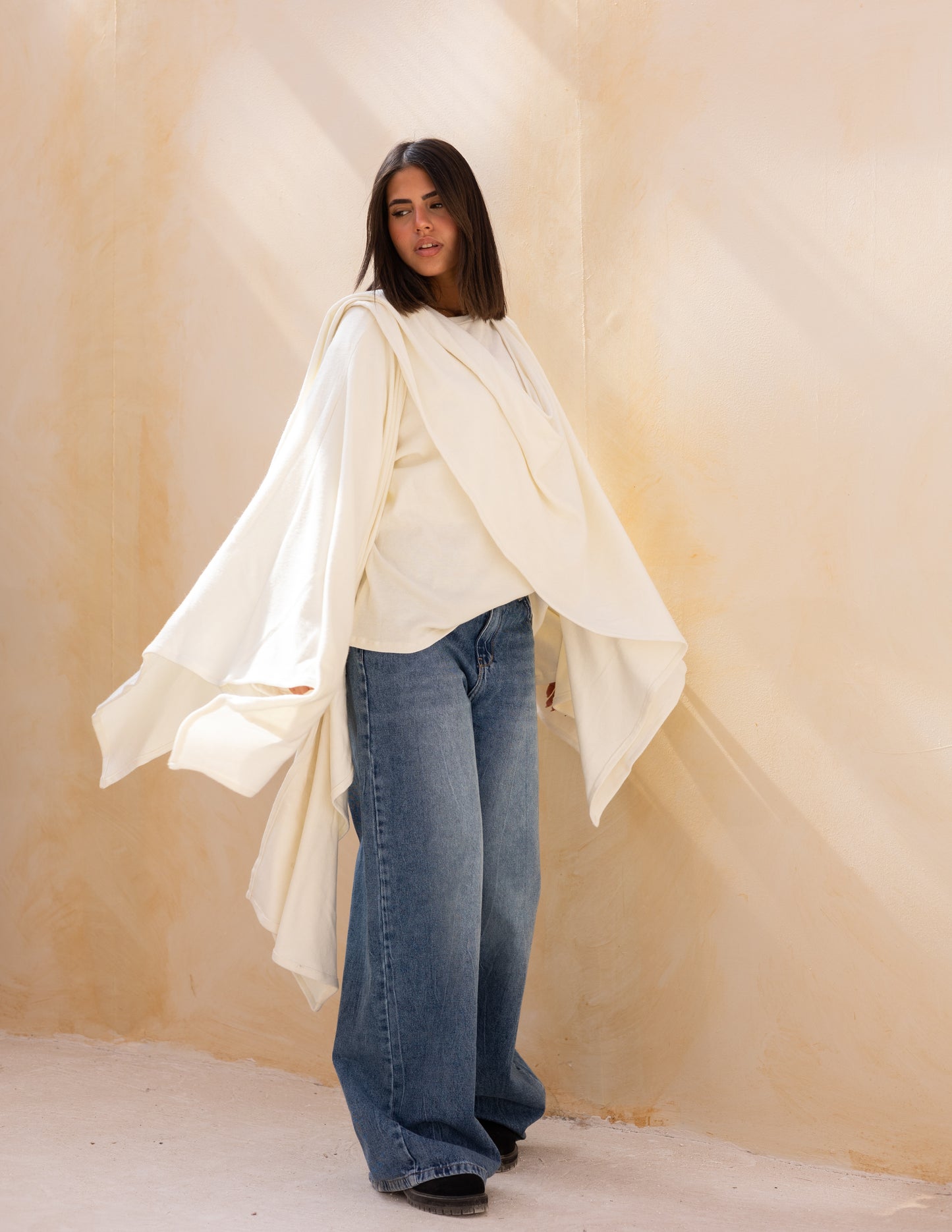 Layered blouse in off white