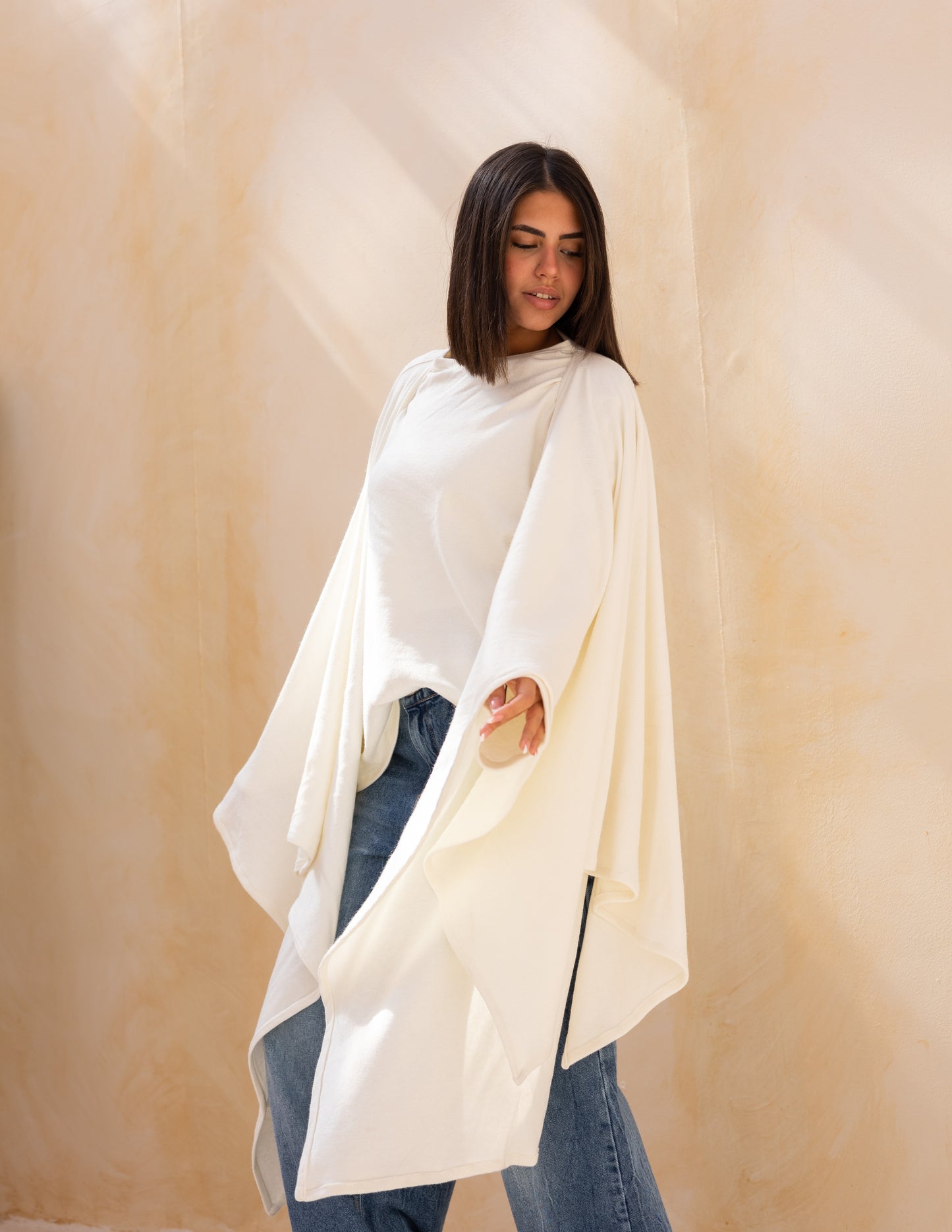 Layered blouse in off white