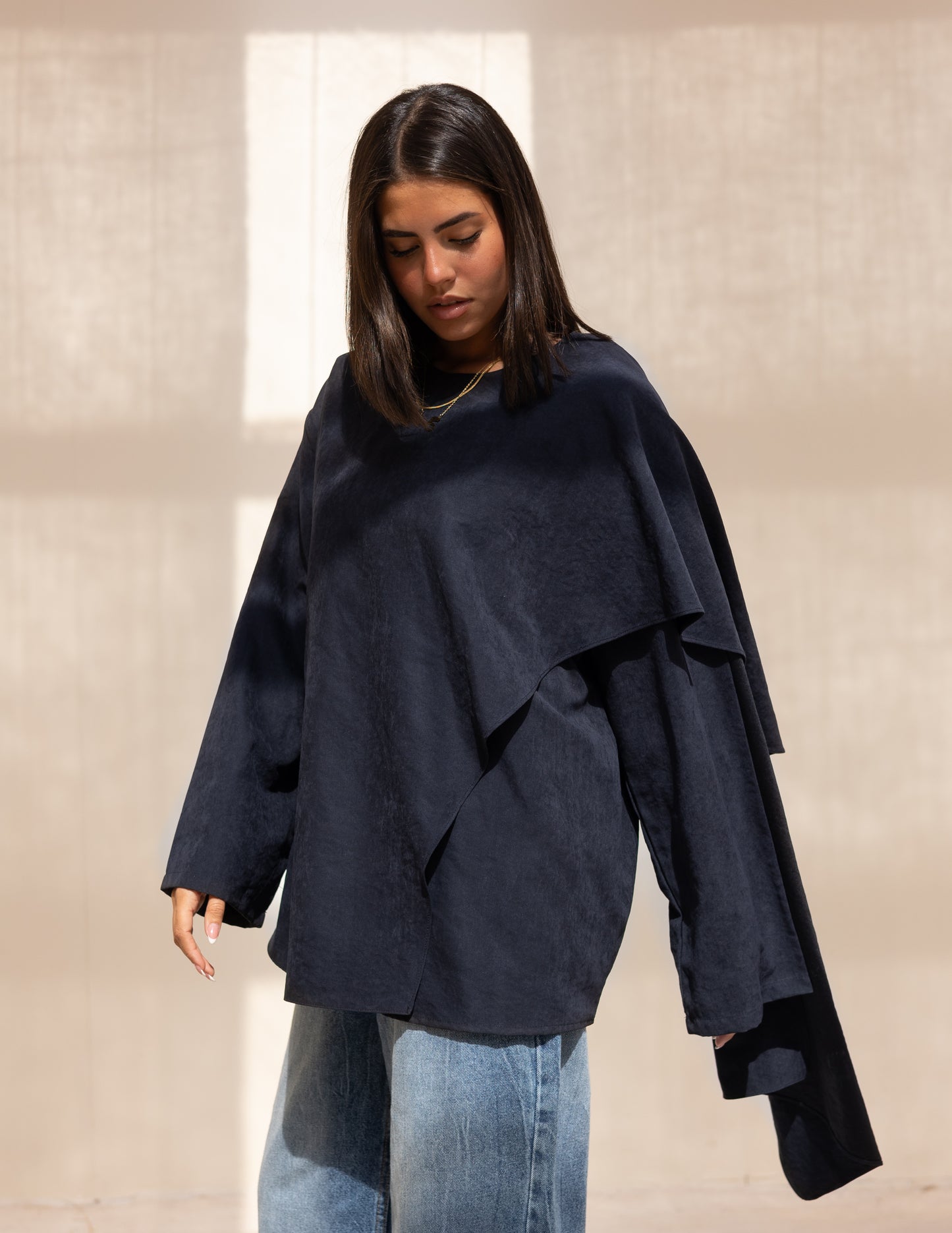 Flowy blouse in Navy