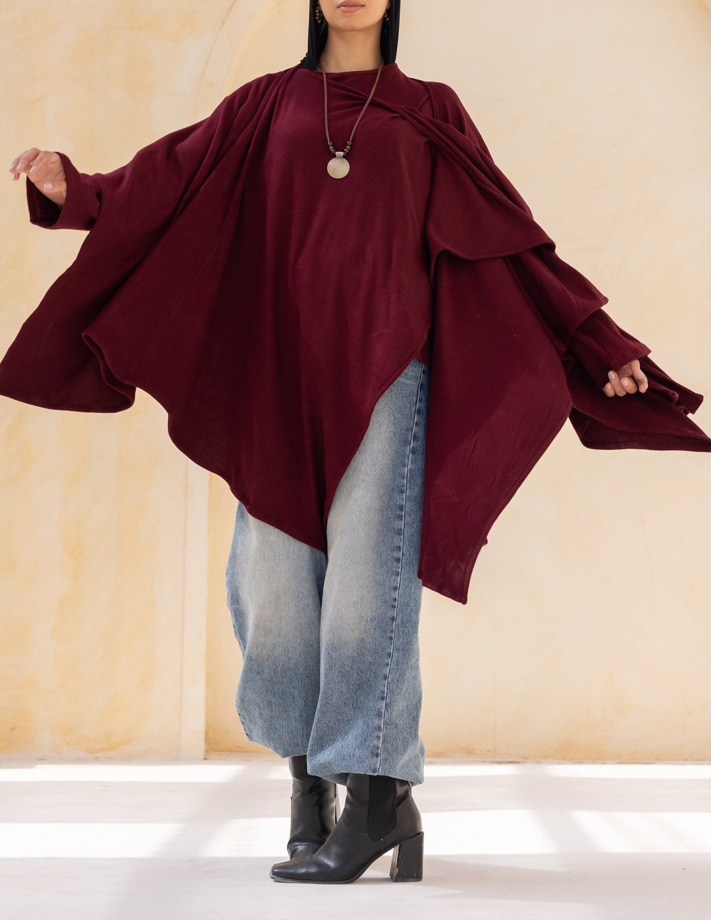 Layered blouse in burgundy