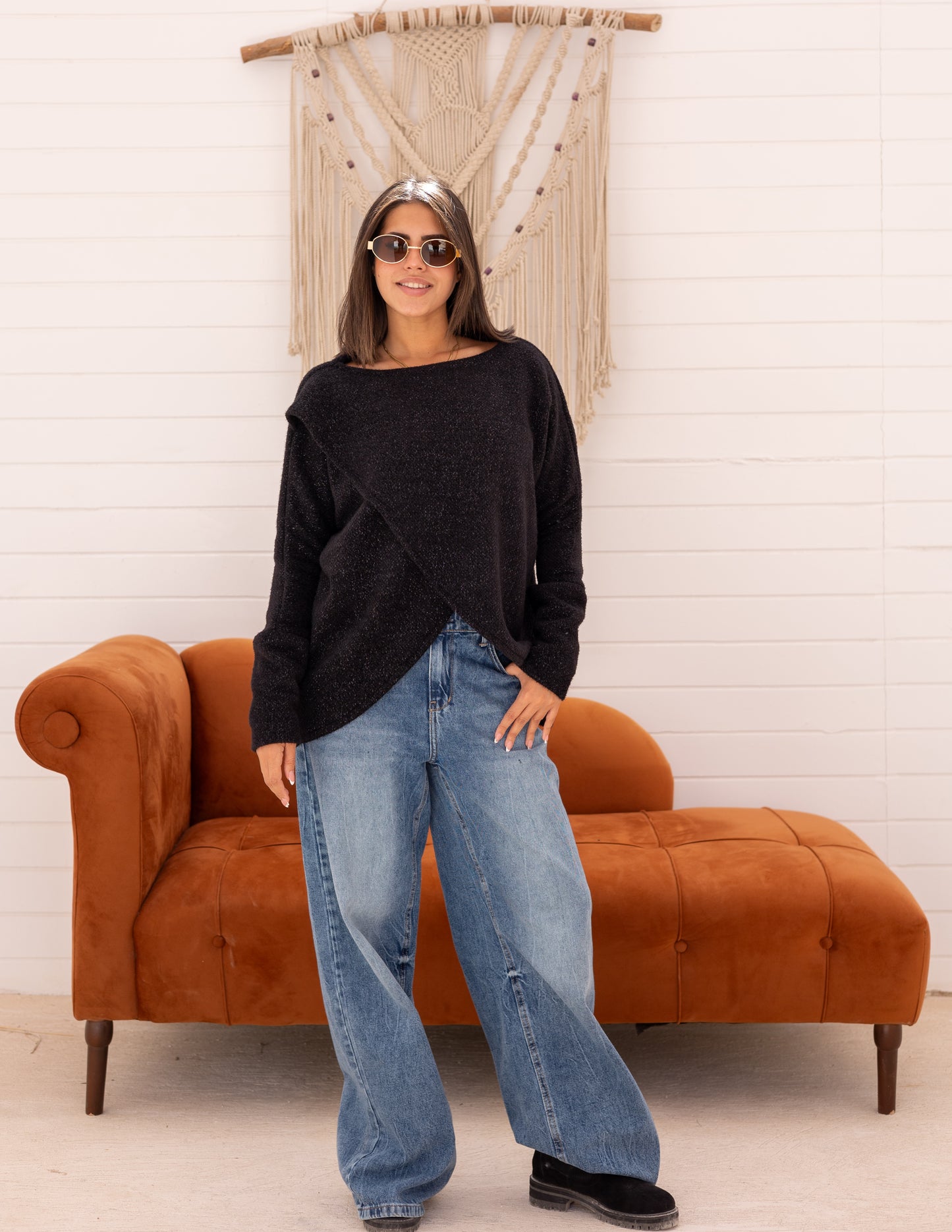 Shimmered knitted cross top in black