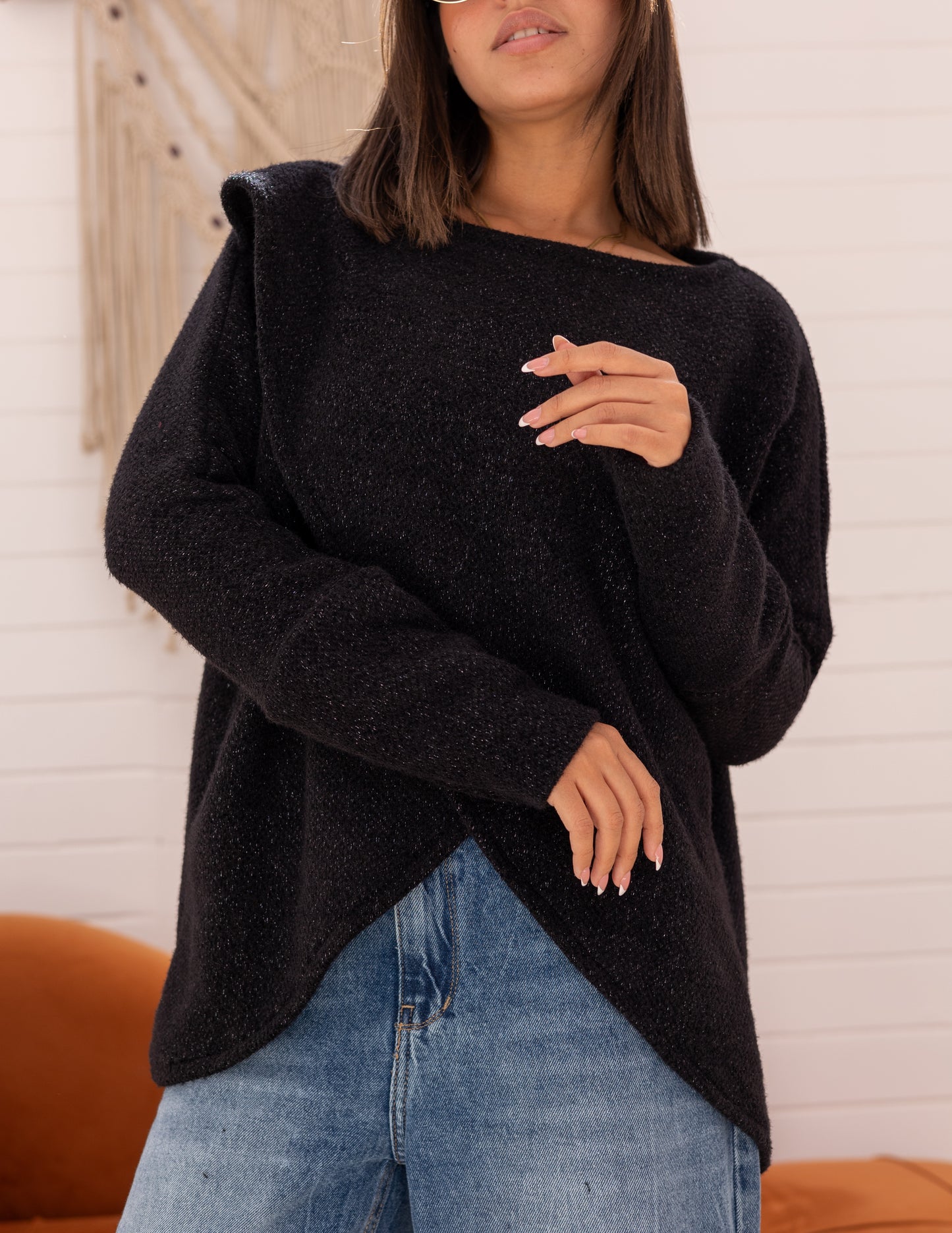 Shimmered knitted cross top in black