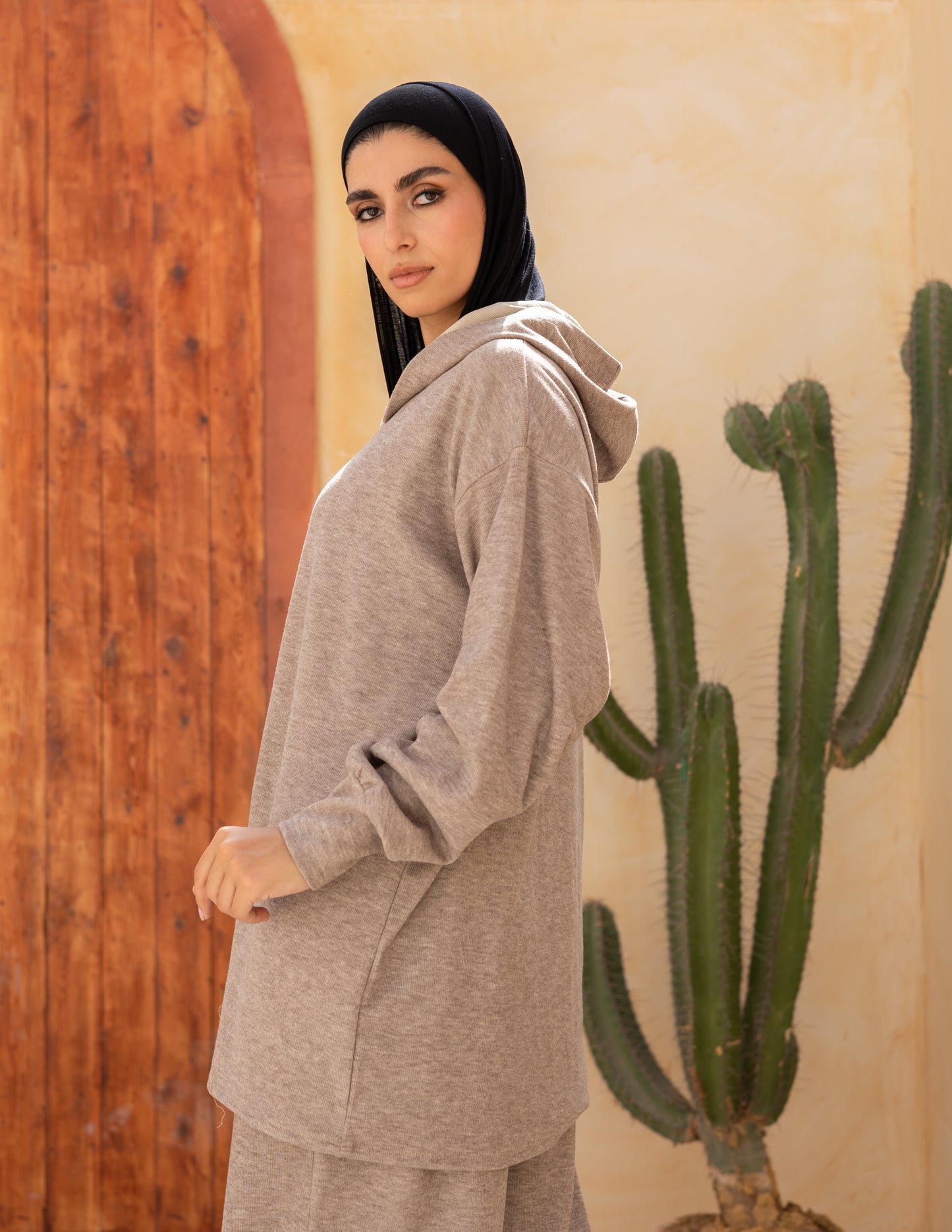 Knitted set in Grayish