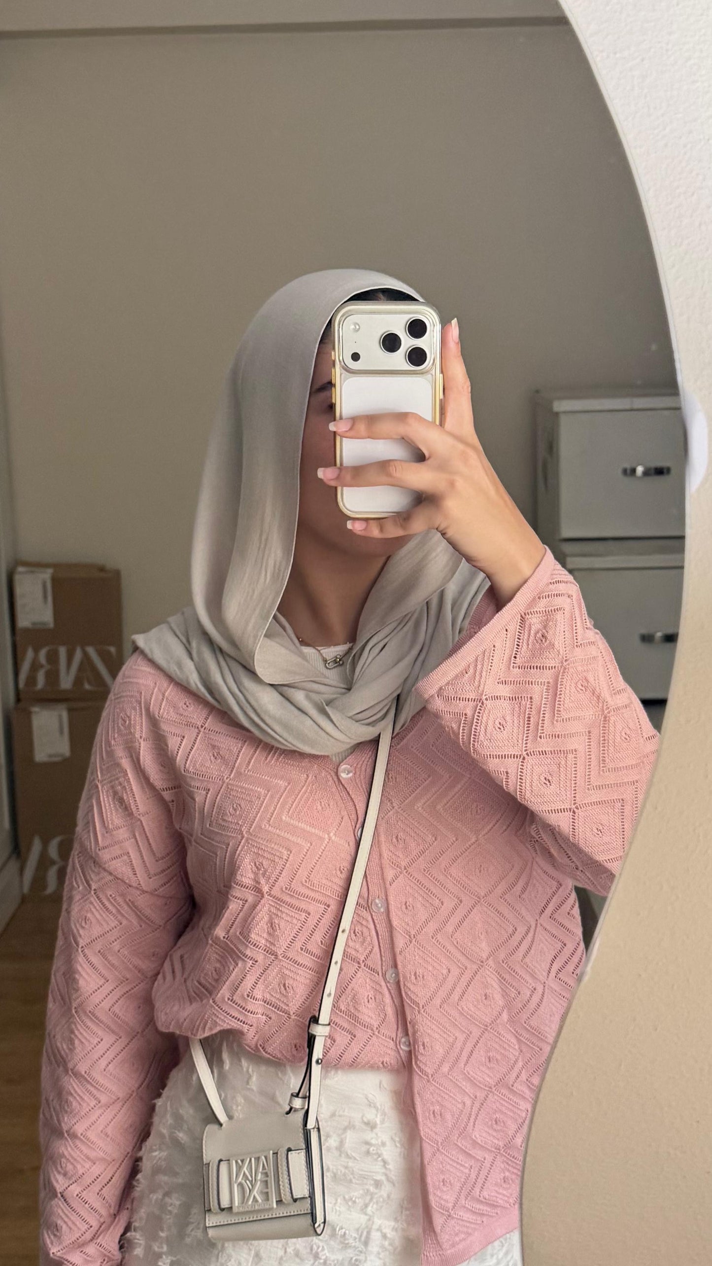 CozyButton Crochet cardigan in pink