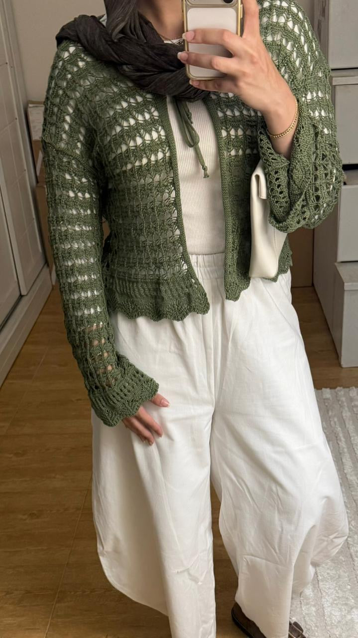 Knitted cardigan in olive