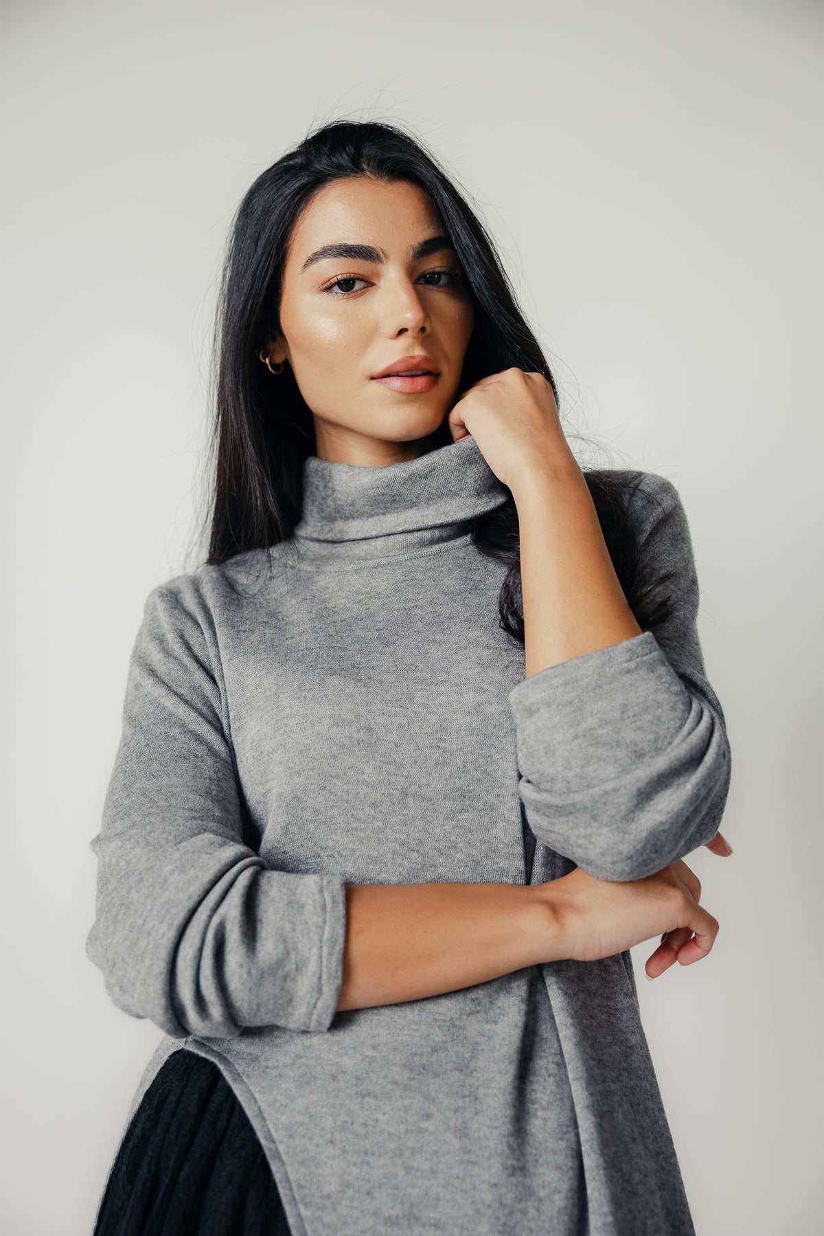 Aura Open-Hem Knit top in Gray