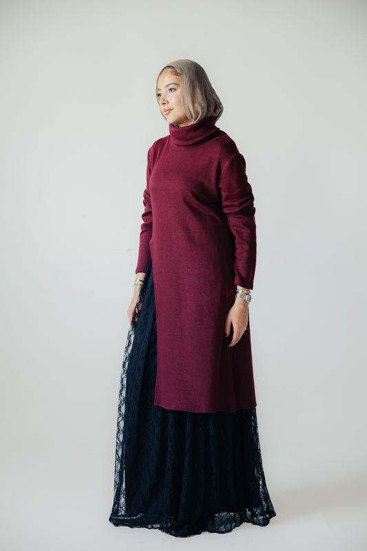 Aura Open-Hem Knit top in Burgundy