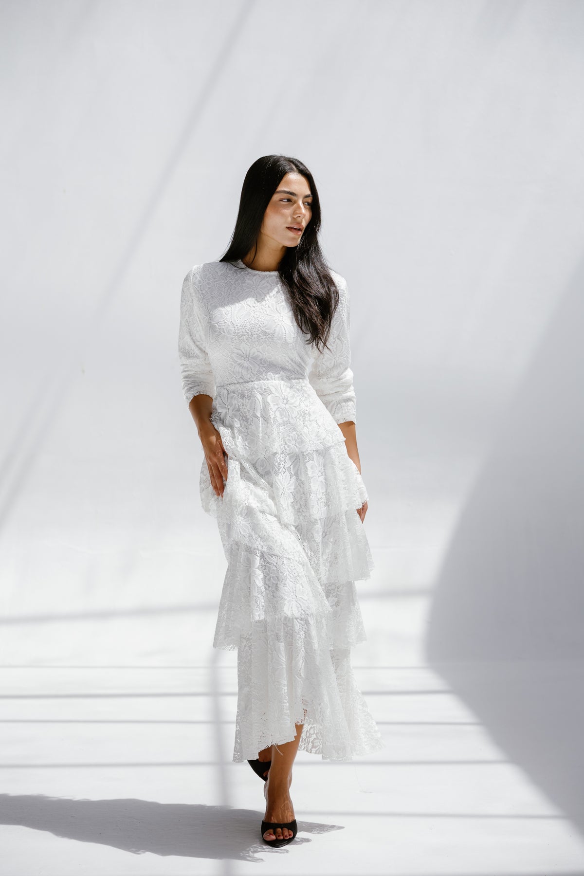 Ly ly lace dress in White fully lined
